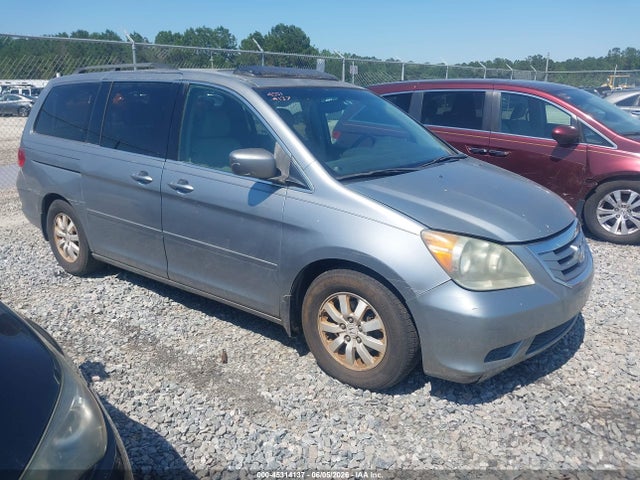 Salvage Honda Odyssey Image