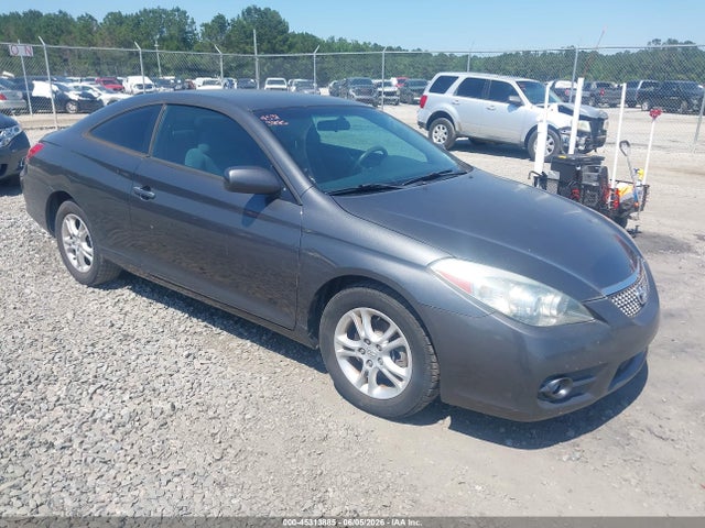 Salvage Toyota Camry Image