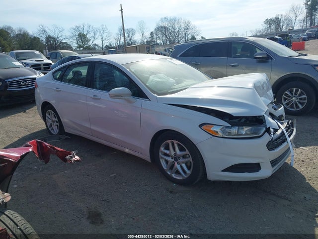 Salvage Ford Fusion Image