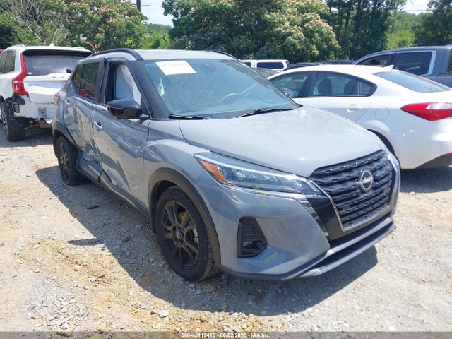 Salvage Nissan Kicks Image