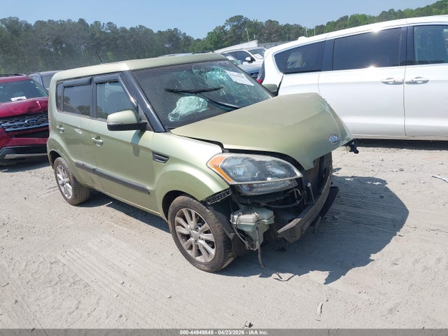 Salvage Kia Soul Image