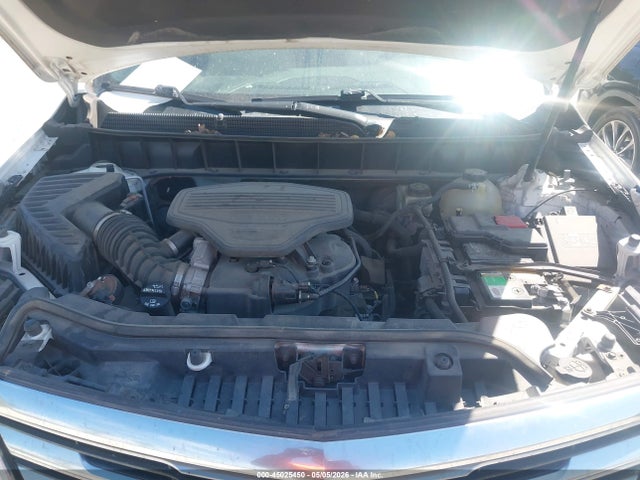 Cadillac XT5 Standard