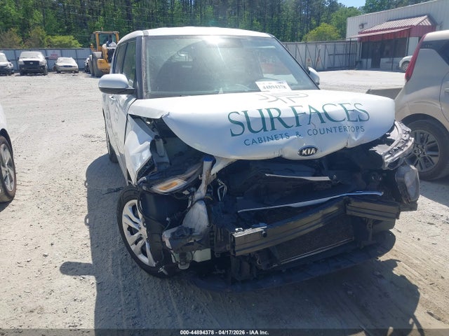 Salvage Kia Soul Image