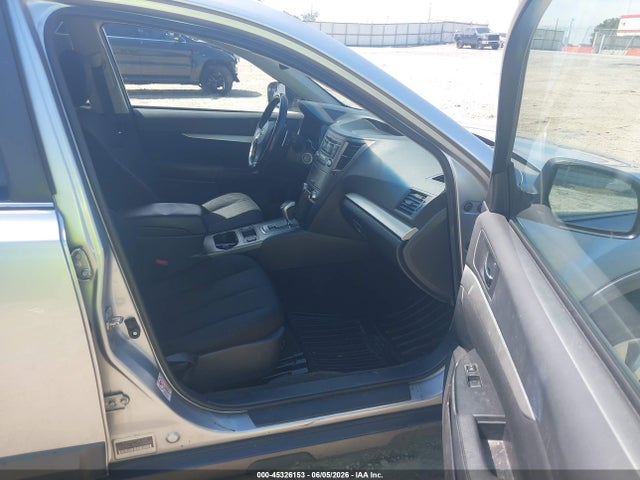 Subaru Outback 2.5i Premium