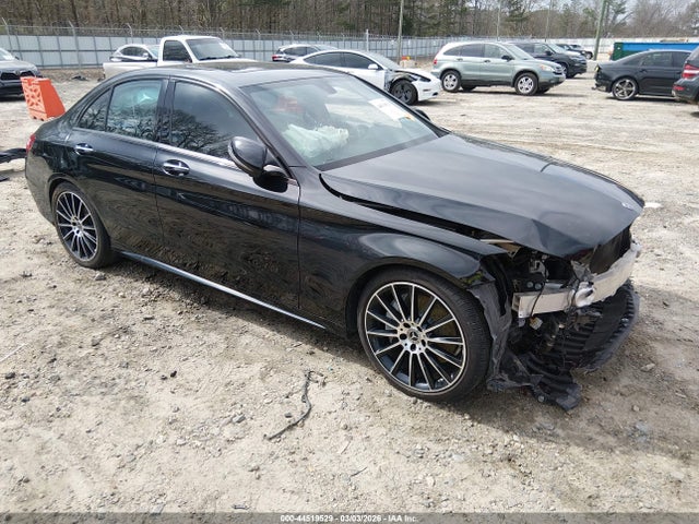 Salvage Mercedes-Benz C-Class Image