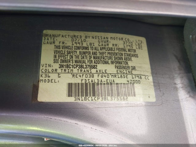 Nissan Versa 1.8s