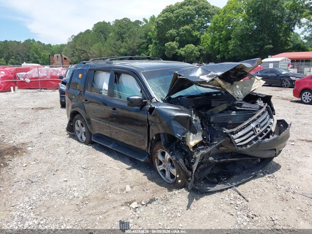 Salvage Honda Pilot Image