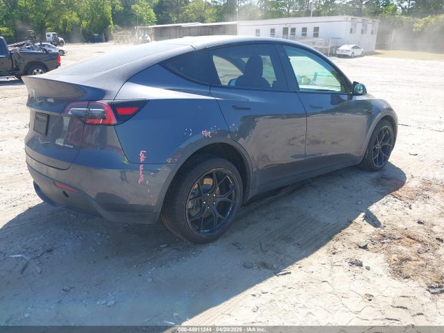 Tesla Model Y Long Range Dual Motor All-wheel Drive
