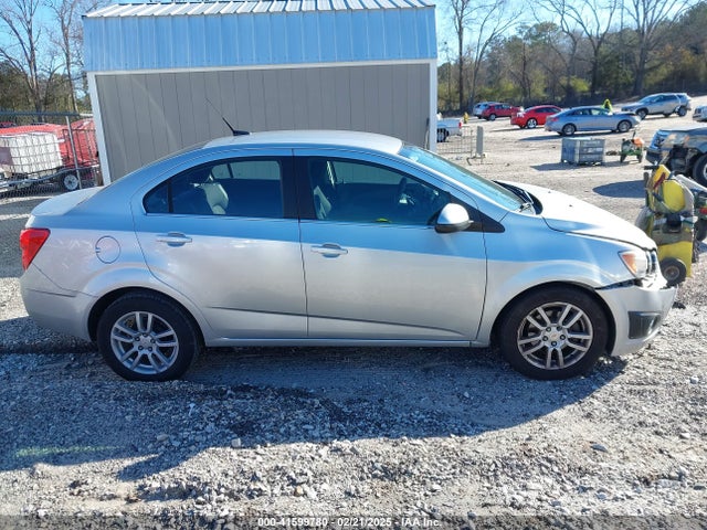 Chevrolet Sonic 2lt