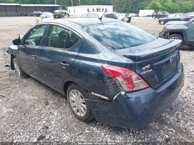 Nissan Versa 1.6 S+