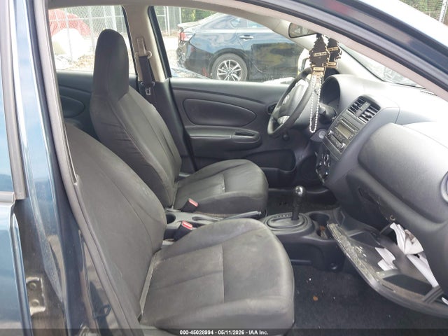 Nissan Versa 1.6 S+