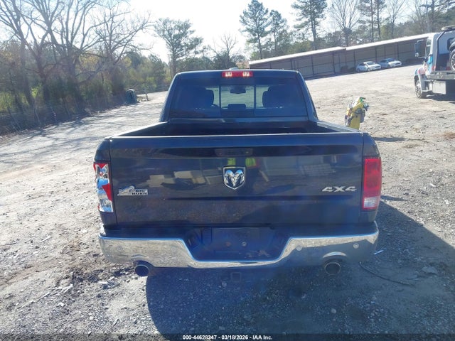 Ram 1500 Big Horn  4x4 5'7 Box