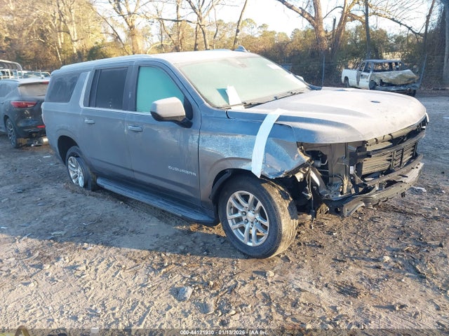 Salvage Chevrolet Suburban Image