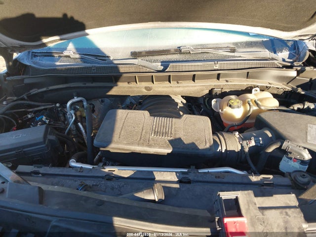 Chevrolet Suburban 2wd Lt