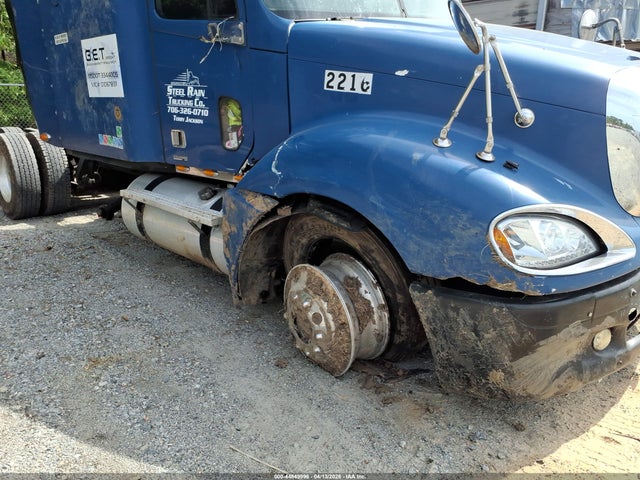 Freightliner Conventional Columbia