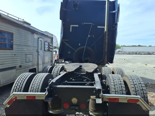 Freightliner Conventional Columbia