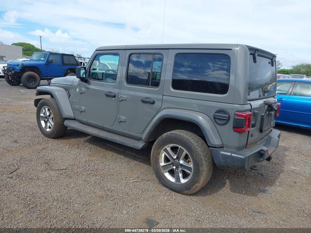 Jeep Wrangler Sahara 4x4