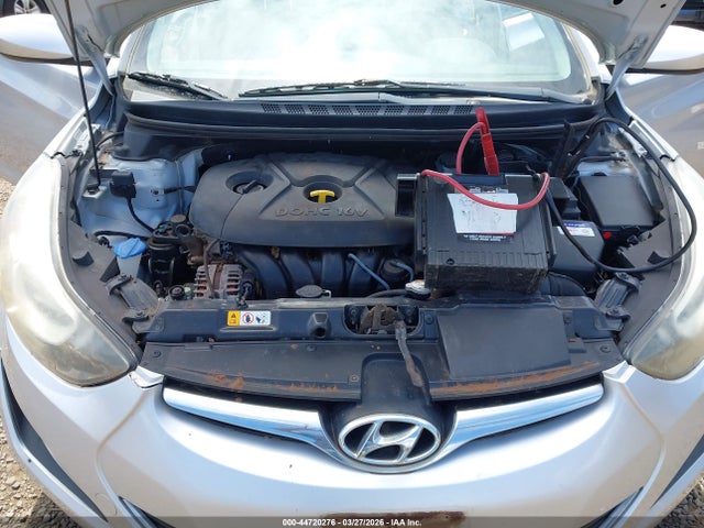 Hyundai ELANTRA Se