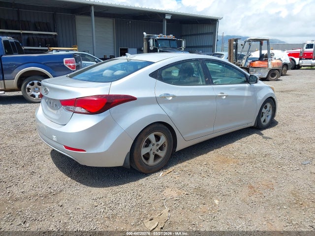 Hyundai ELANTRA Se
