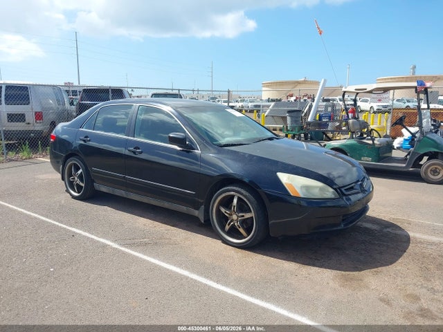 Salvage Honda Accord Image