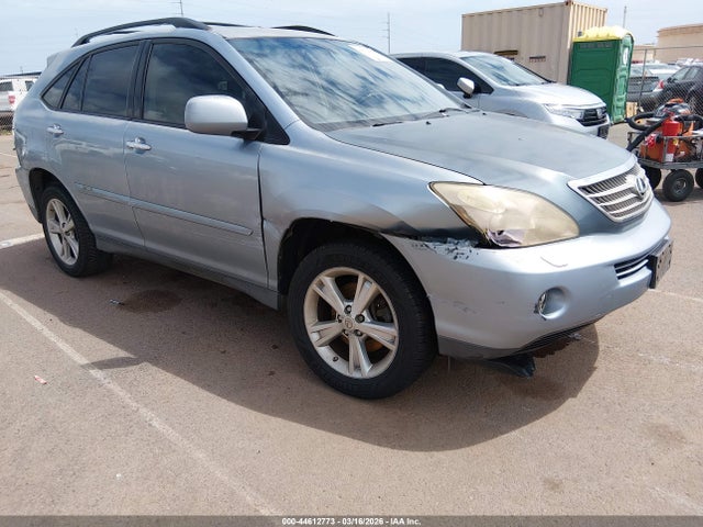 Salvage Lexus RX Image