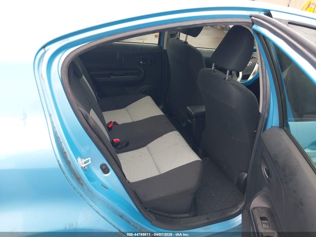 Toyota Prius c