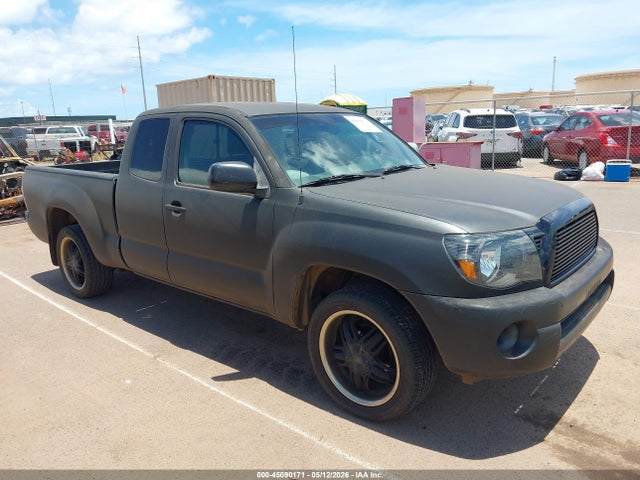 Salvage Toyota Tacoma Image