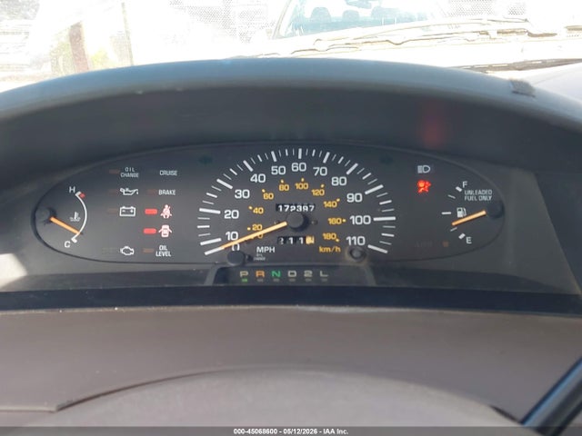 Toyota Previa Le