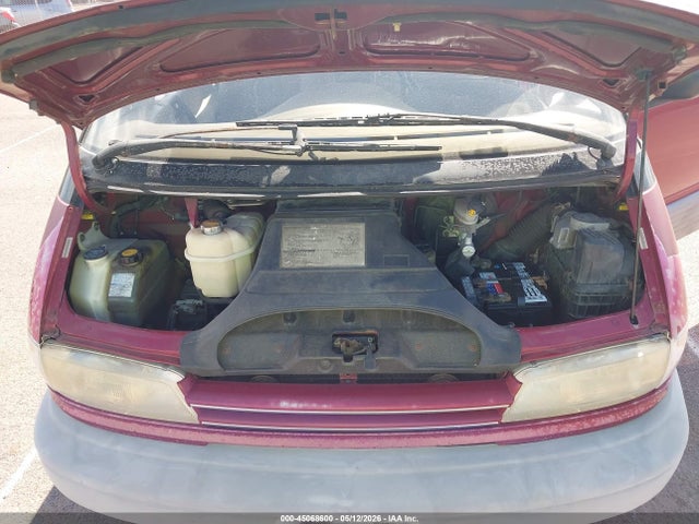 Toyota Previa Le