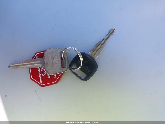 Toyota Previa Le