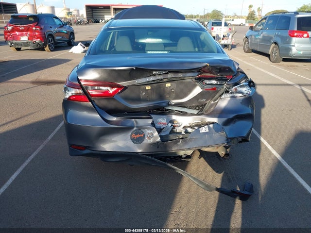 Toyota Camry Le