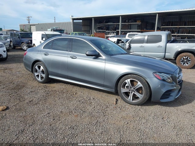 Salvage Mercedes-Benz E-Class Image