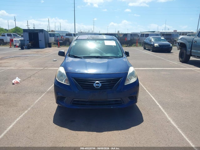 Nissan Versa 1.6 S