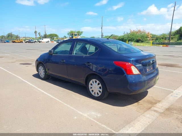 Nissan Versa 1.6 S