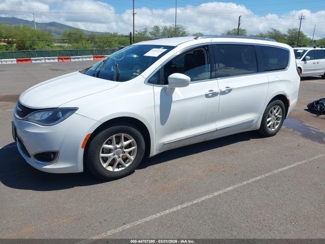 Chrysler Pacifica Touring L
