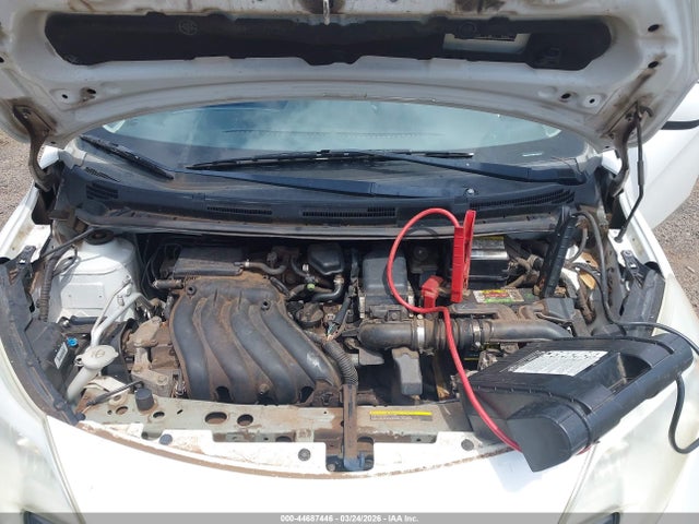 Nissan Versa S Plus