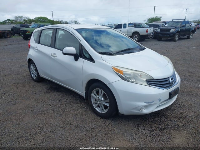 Salvage Nissan Versa Image