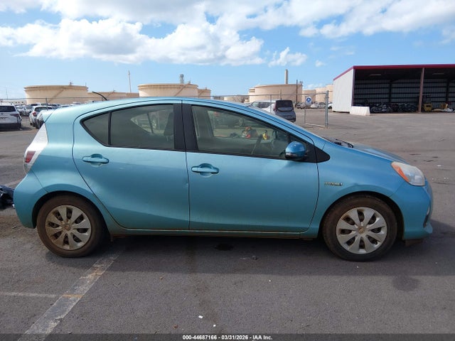 Toyota Prius c