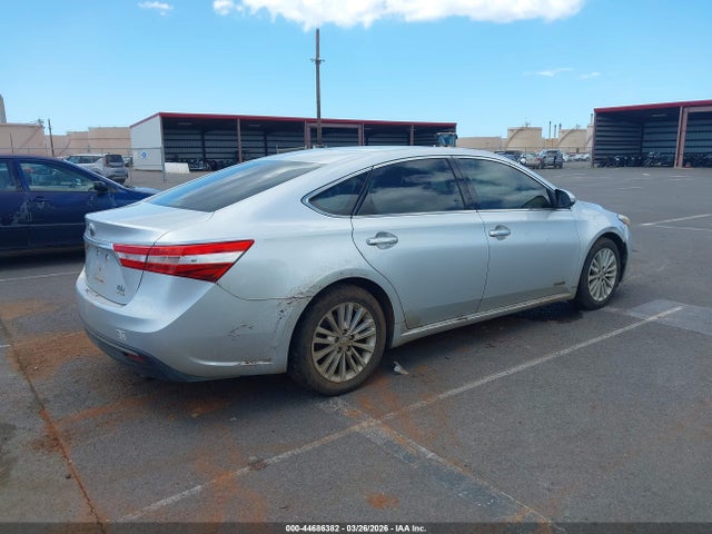 Toyota Avalon Hybrid Xle Premium