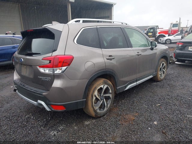 Subaru Forester Touring