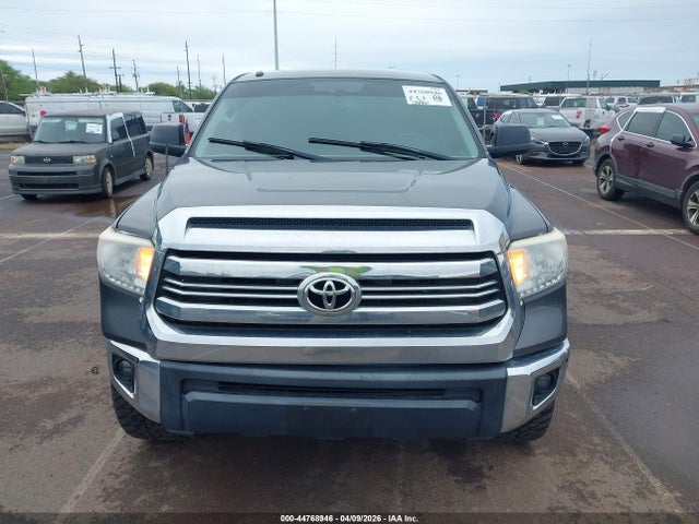 Toyota Tundra Sr5 5.7l V8