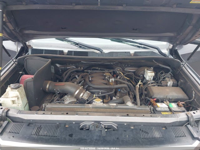 Toyota Tundra Sr5 5.7l V8