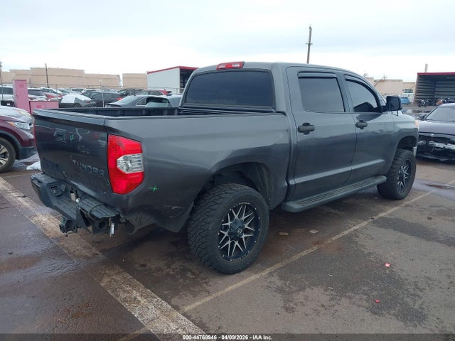 Toyota Tundra Sr5 5.7l V8