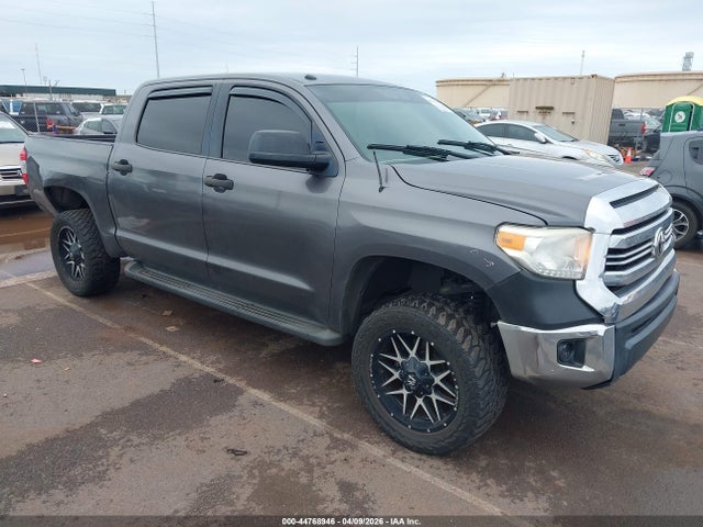 Salvage Toyota Tundra Image