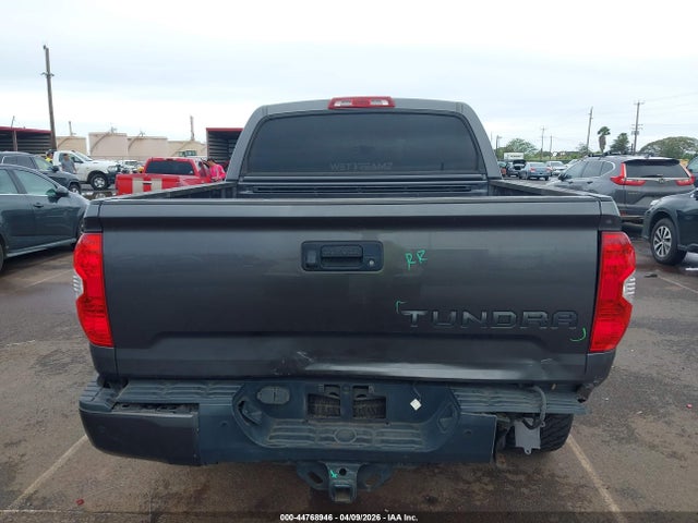 Toyota Tundra Sr5 5.7l V8