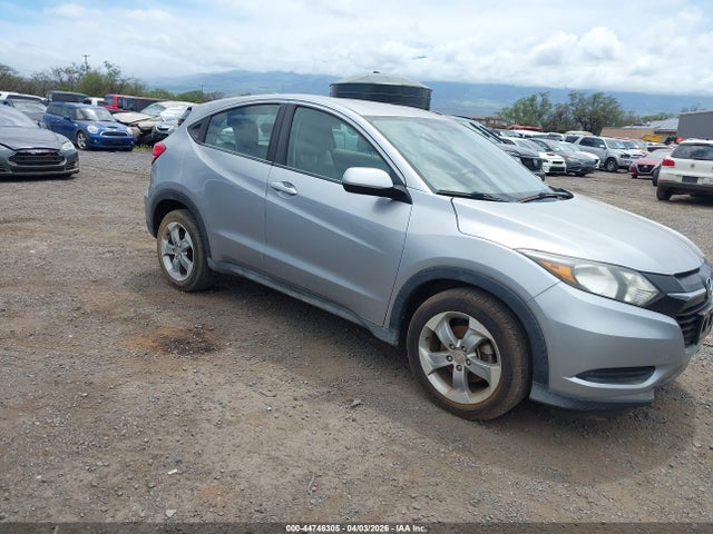 Salvage Honda HR-V Image