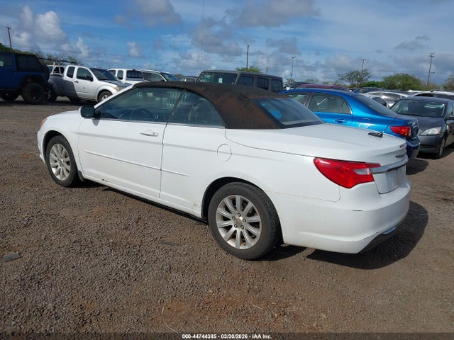 Chrysler 200 Touring