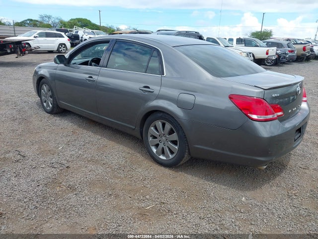 Toyota Avalon Xl