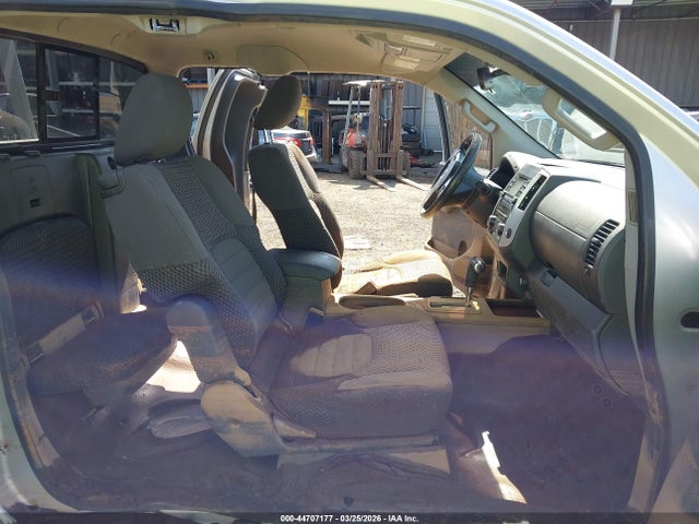Nissan Frontier Sv-i4