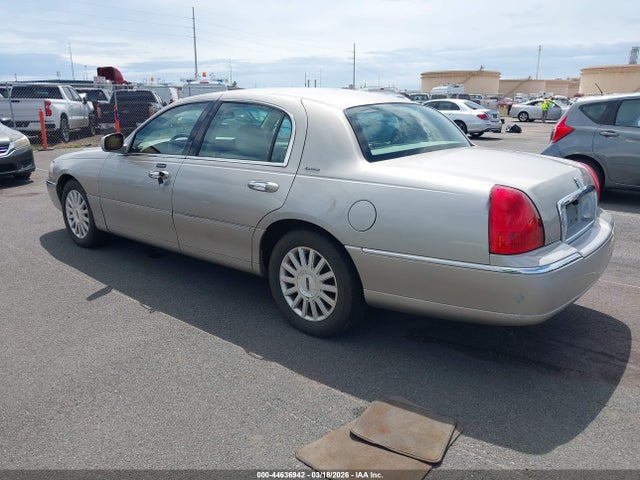 Lincoln Towncar Executive